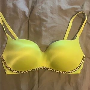 Victoria’s Secret Bra 34D
